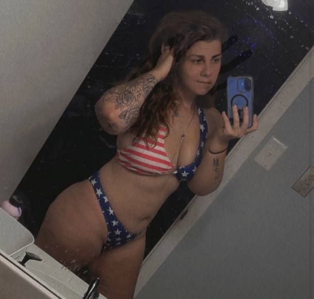 Available for hot sex - Image 2