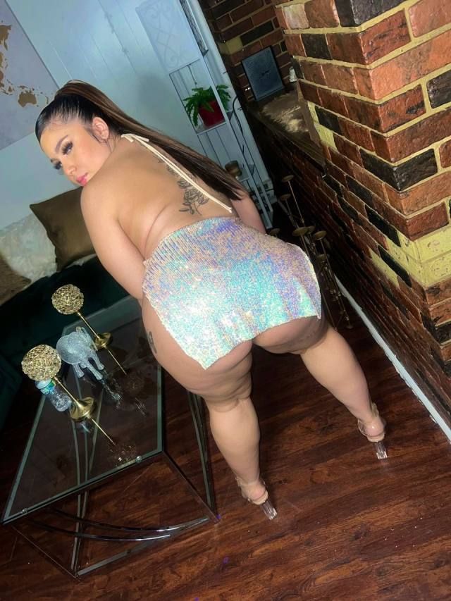 I’m available for incall and outcall services it would be my pleasure to give you my five star service - Image 3